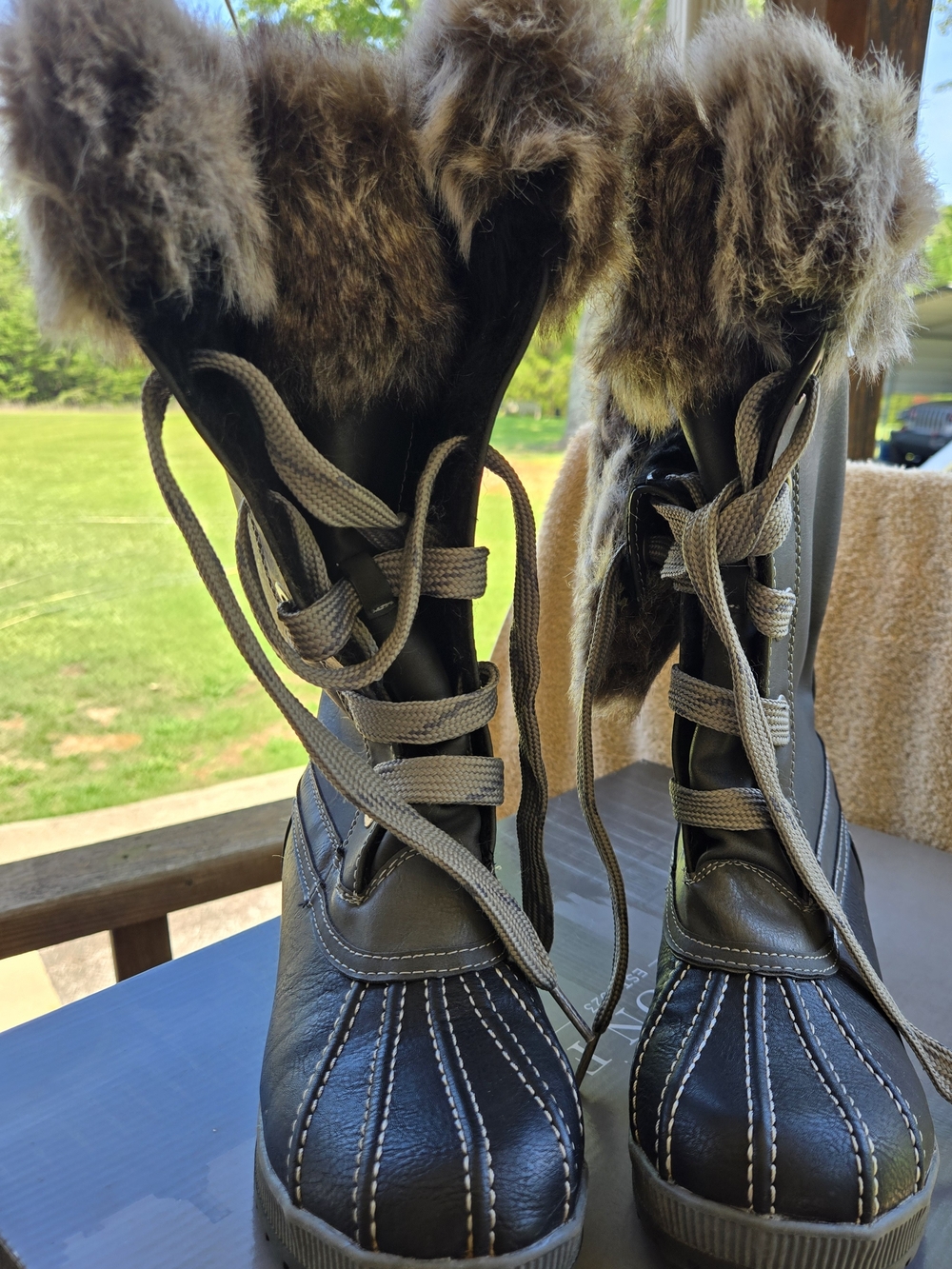 London Fog Brown Faux-Fur Lace-Up Winter Boots